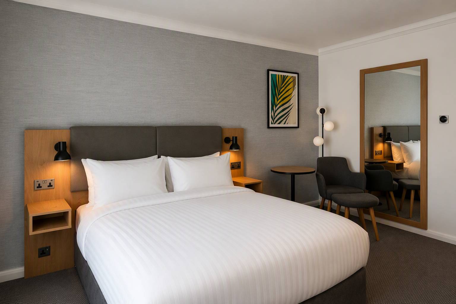Holiday Inn London - Heathrow M4, JCT.4 — Bedroom