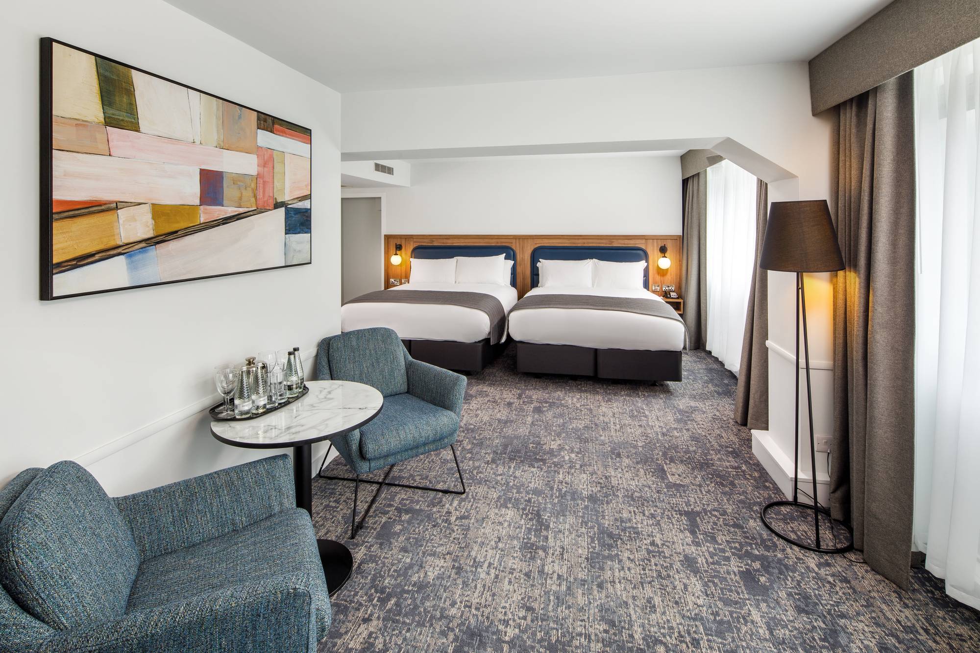Crowne Plaza Manchester Airport — Family Room