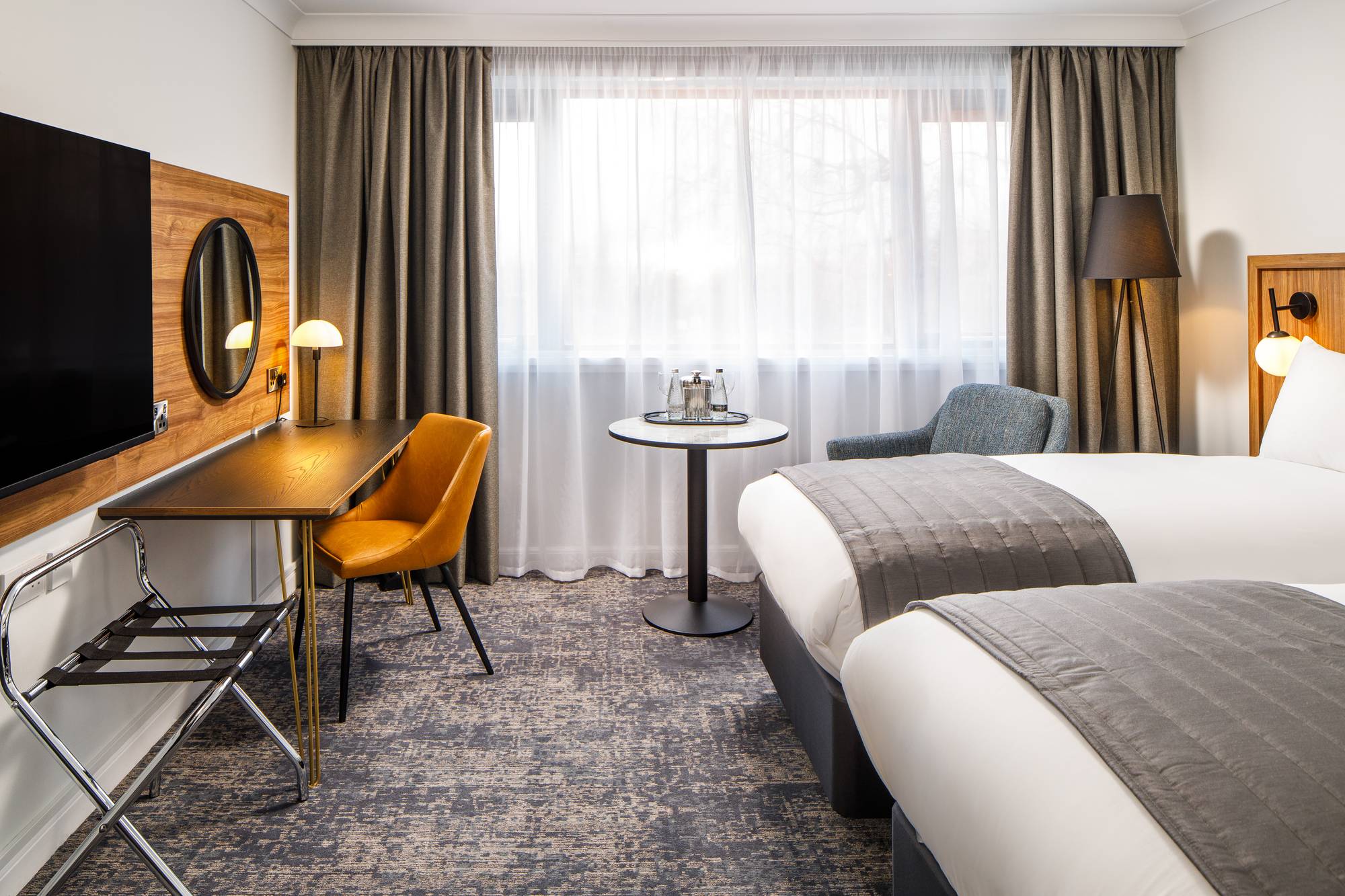 Crowne Plaza Manchester Airport — Twin Room