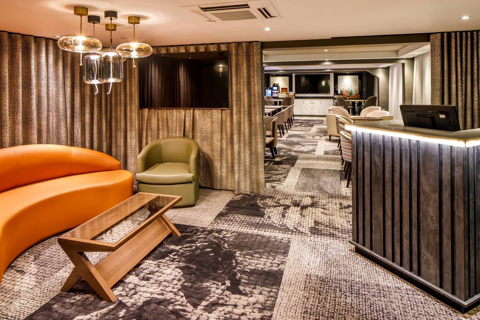Crowne Plaza Manchester Airport — Club Lounge