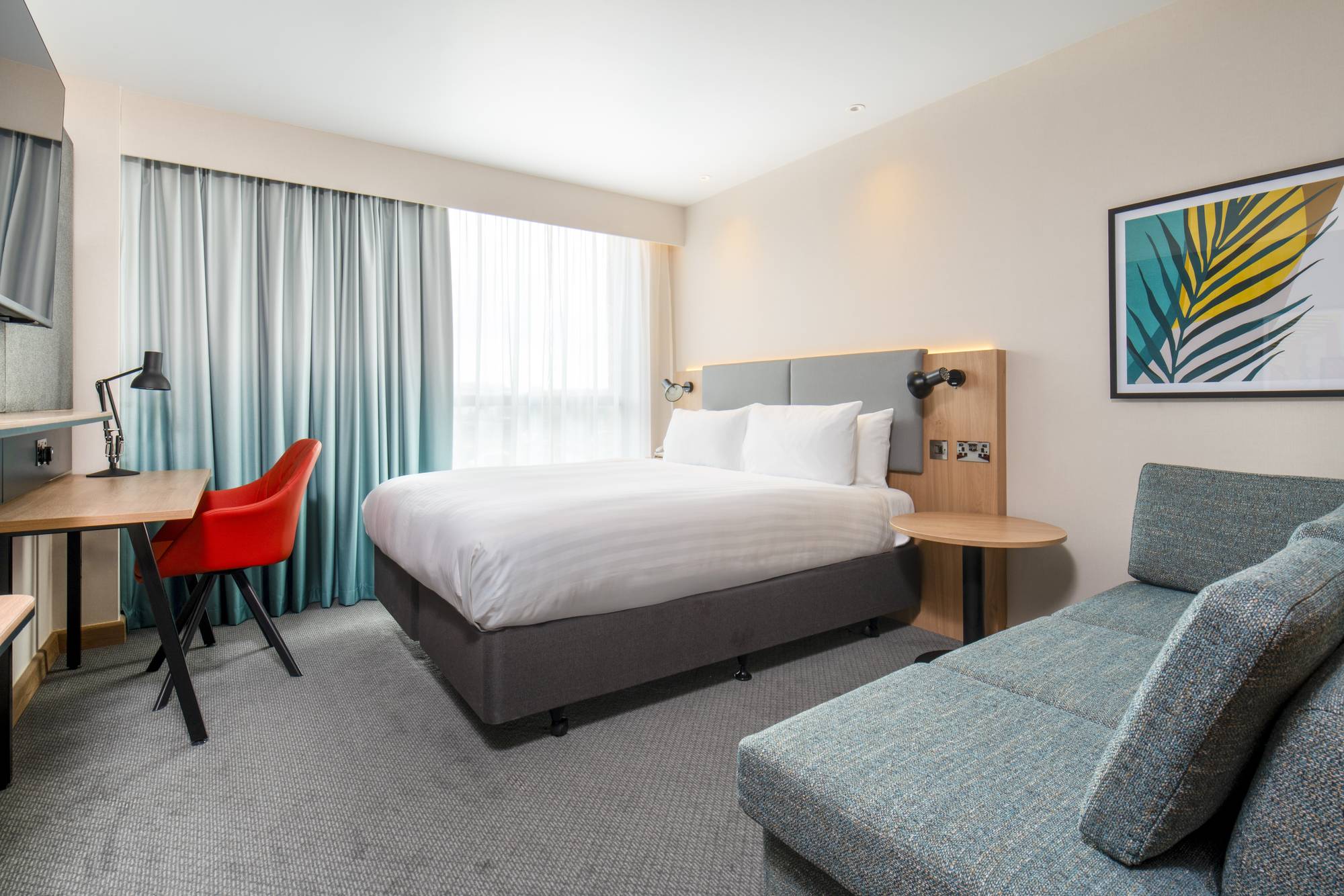Holiday Inn Oxford — Bedroom