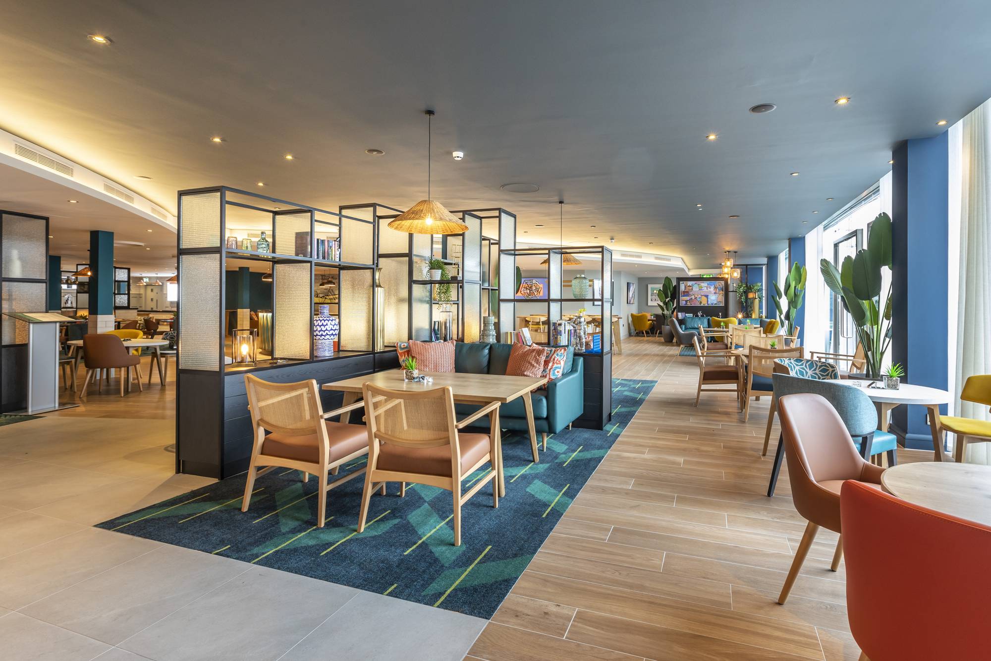 Holiday Inn Oxford — Holiday Inn Oxford - Main Image